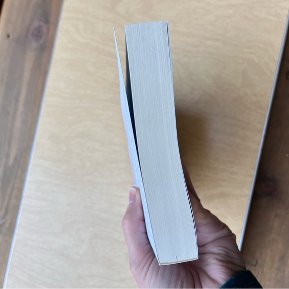 Hitomi Soft Cover Book By Nick Jaina New - Picture 9 of 9